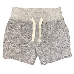 GAP baby boy shorts - size 6-12 months
